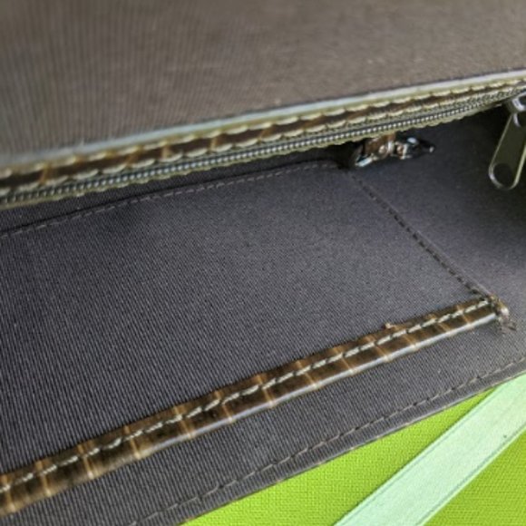 Kenneth Cole New York Modern Clutch Brown - Picture 7 of 7